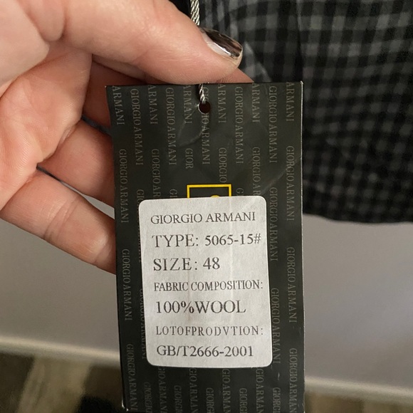 Men’s Jacket marked Armani no guarantee - Picture 5 of 10